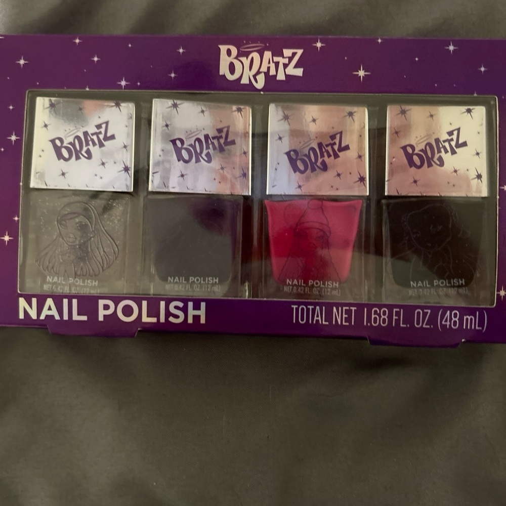 Bratz Nail Polish, 4 Piece Set, Silver Glitter, Purple, Pink and Black